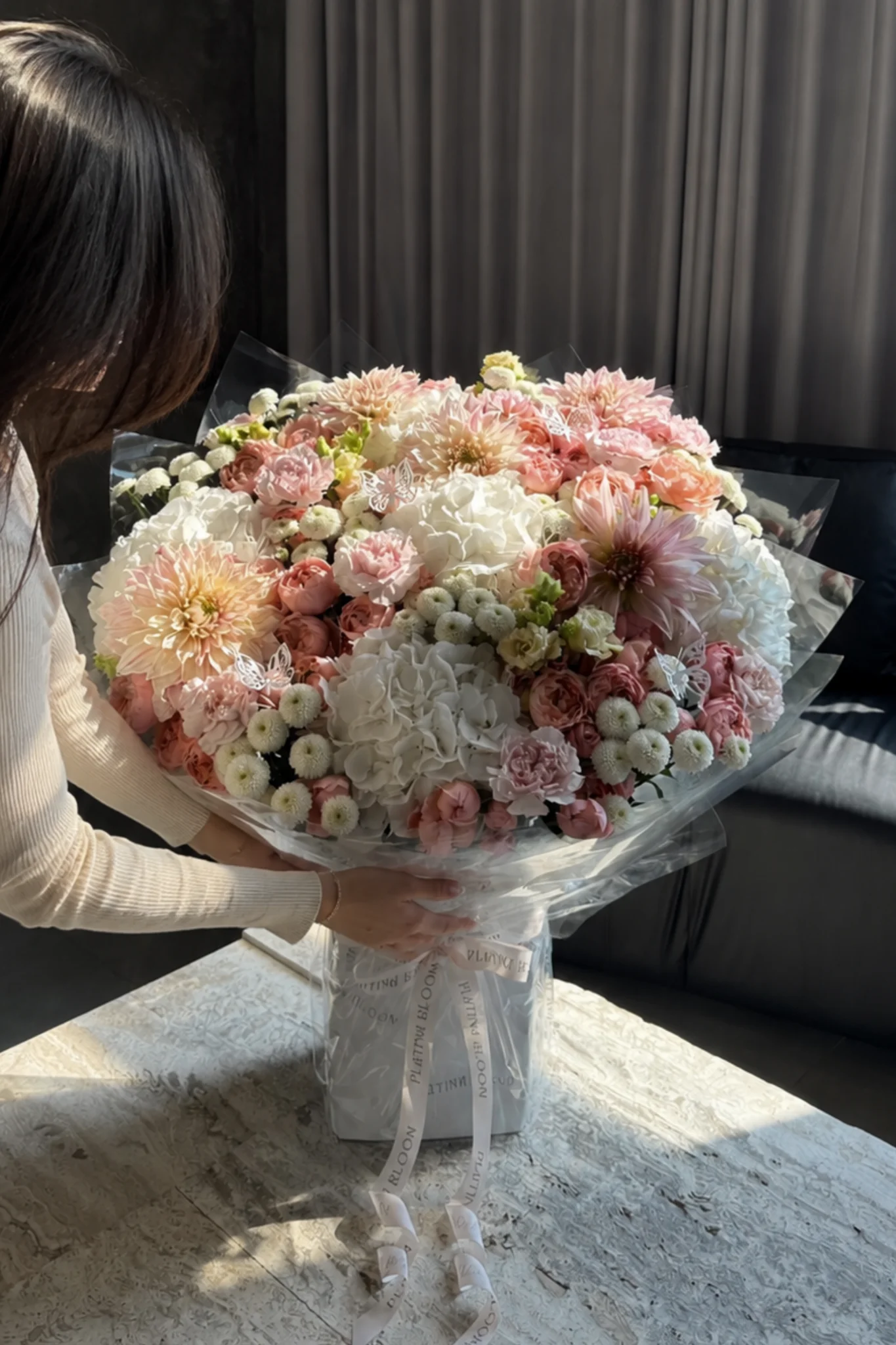 Ivoria platina bloom